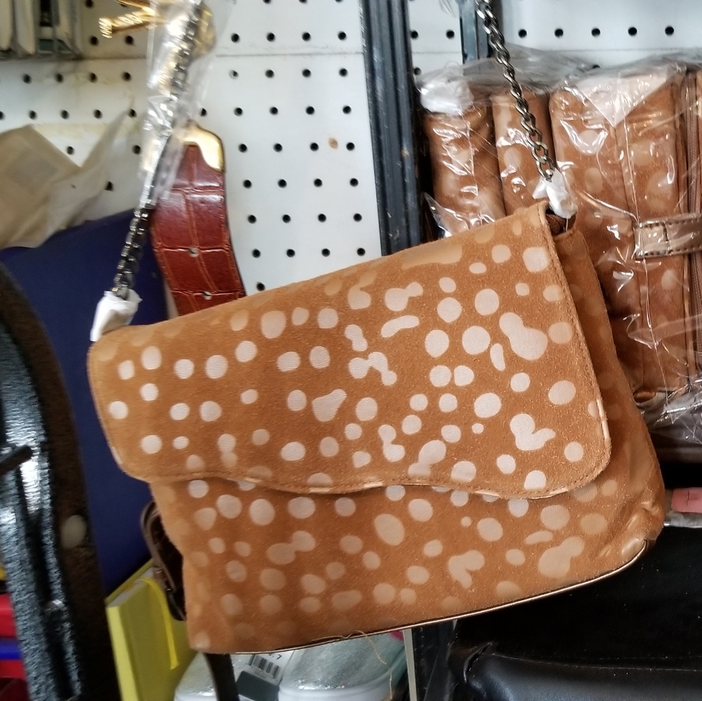 Shoulder bags